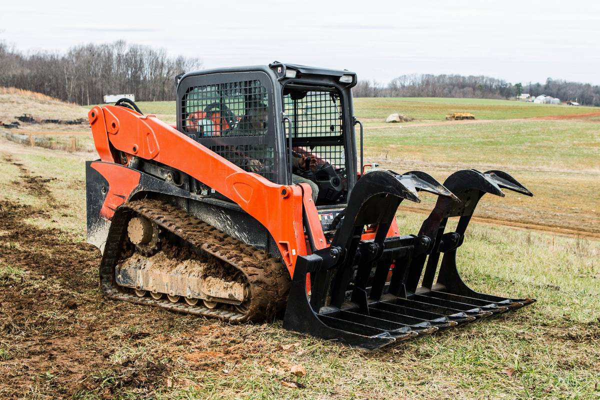 SKID STEER